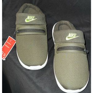 Nike Men's Burrow Indoor/Outdoor Slippers Olive Green #DJ3130-300 Size 10